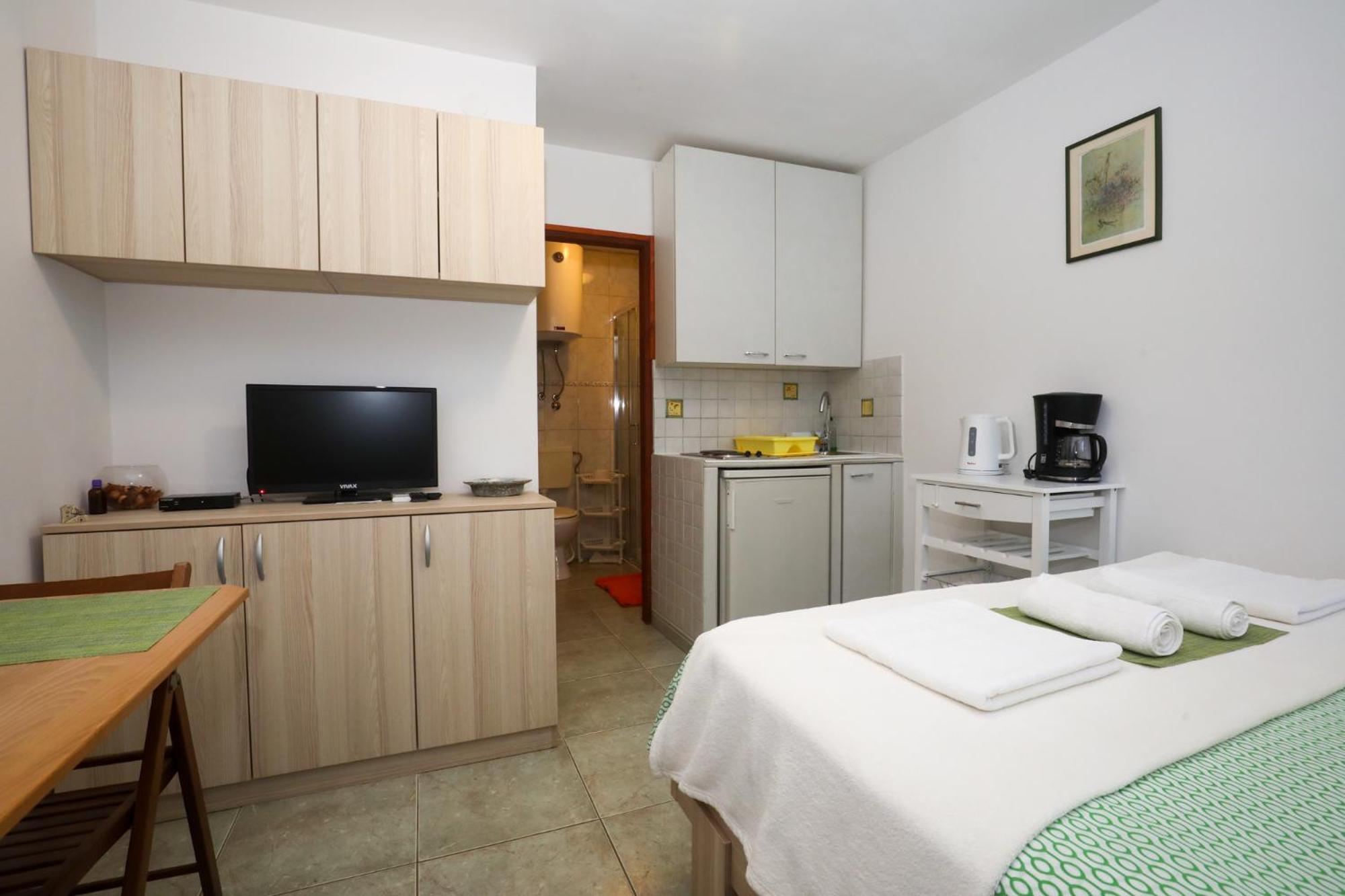 Apartment Matija Premantura Esterno foto