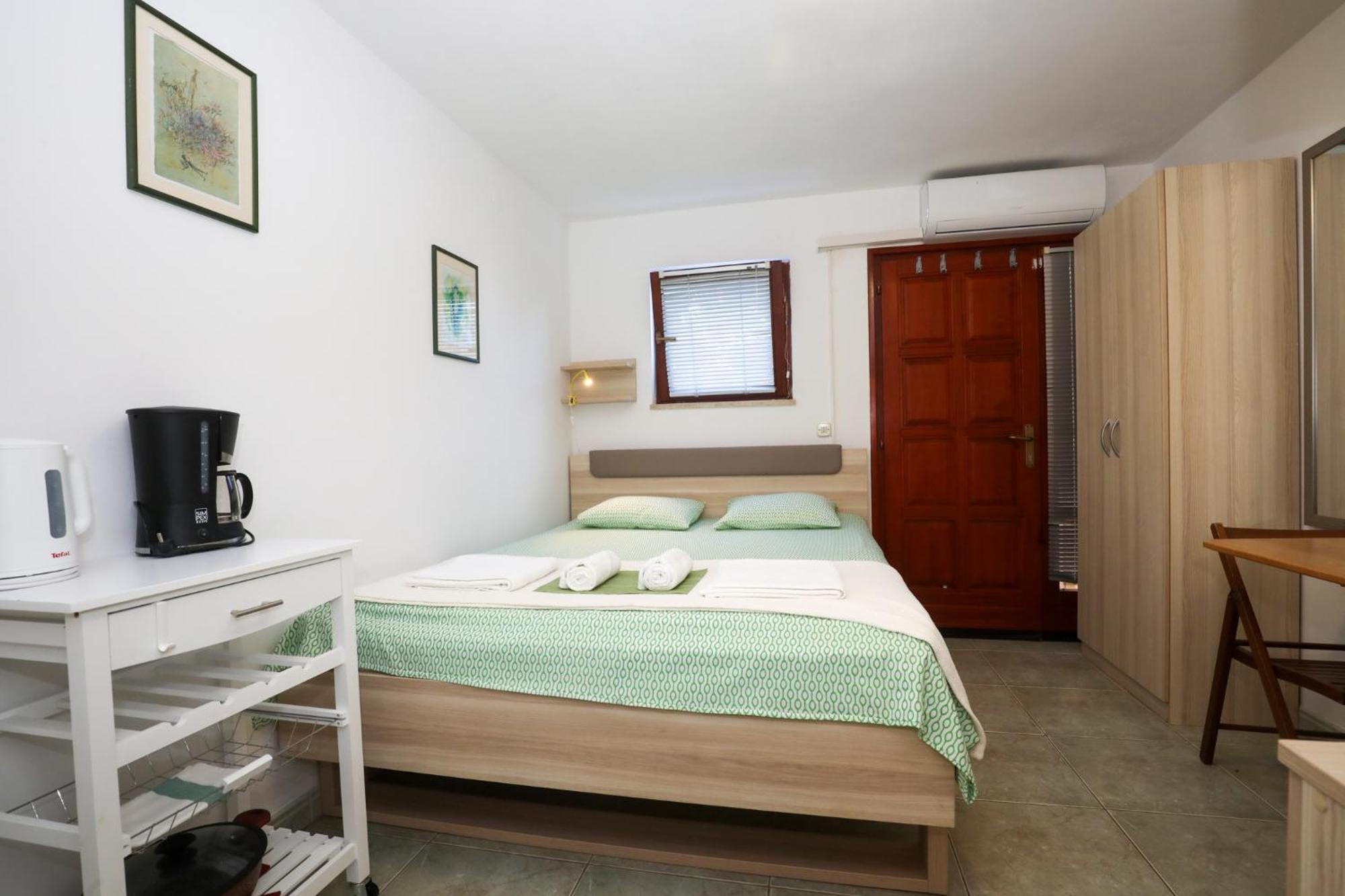 Apartment Matija Premantura Esterno foto